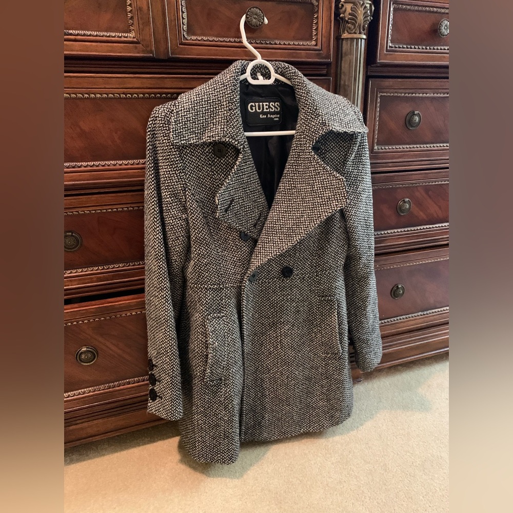 Beautiful classic coat!